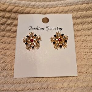 Holiday Christmas Snowflake Earrings